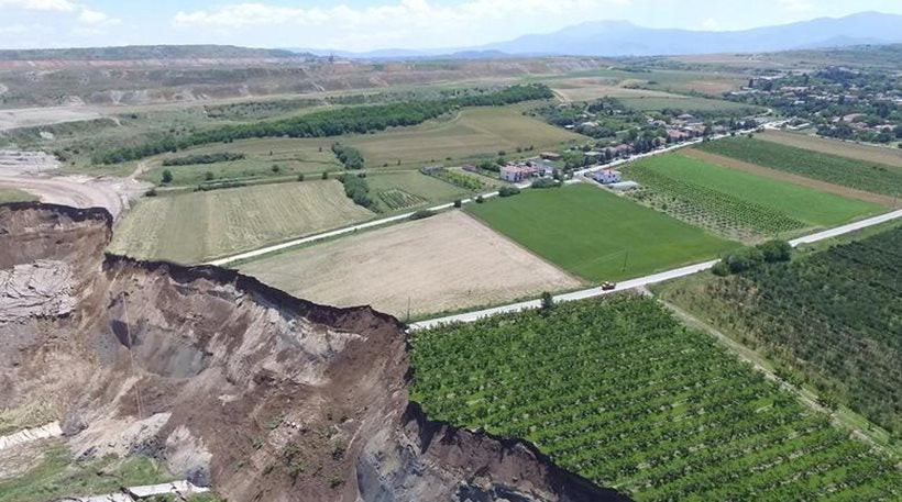 Ανά πάσα στιγμή μπορεί να γίνει blackout καταγγέλλουν συνδικαλιστές της ΔΕΗ!